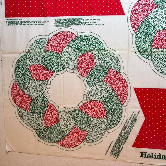 🛒 $9 - Fabric DIY Material - 1 yard Christmas Wreath to Stuff Panel #7 - Picture 3 of 5